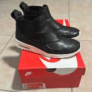 Nike Air Max Thea Mid